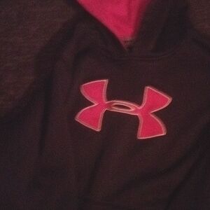 Under armorhoodie size youth large red  and black